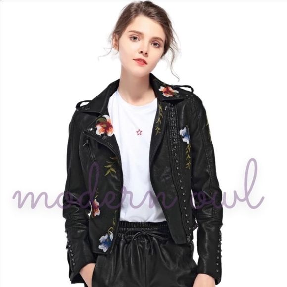025-BEAUTIFUL EMBROIDERED Leather Jacket - Picture 2 of 7